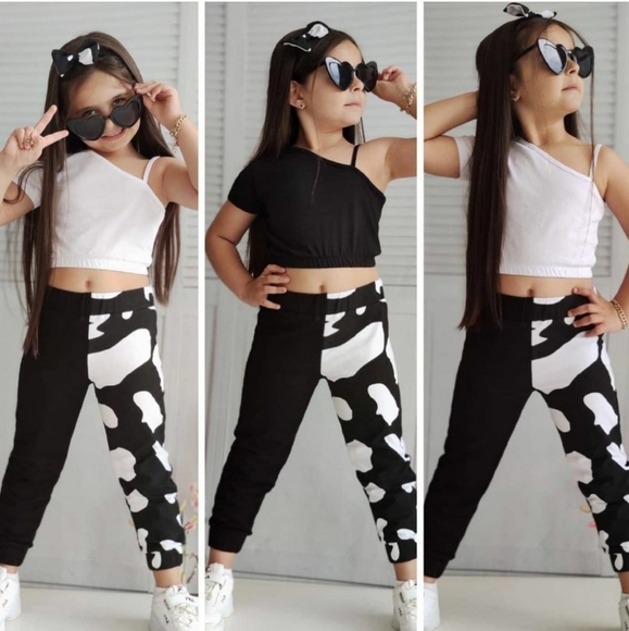 Matching set - Picture 1 of 1